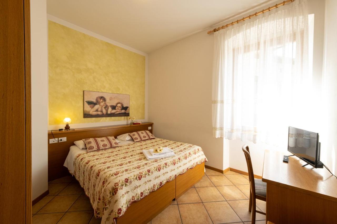 Antica Residenza de Poda Flavon Esterno foto